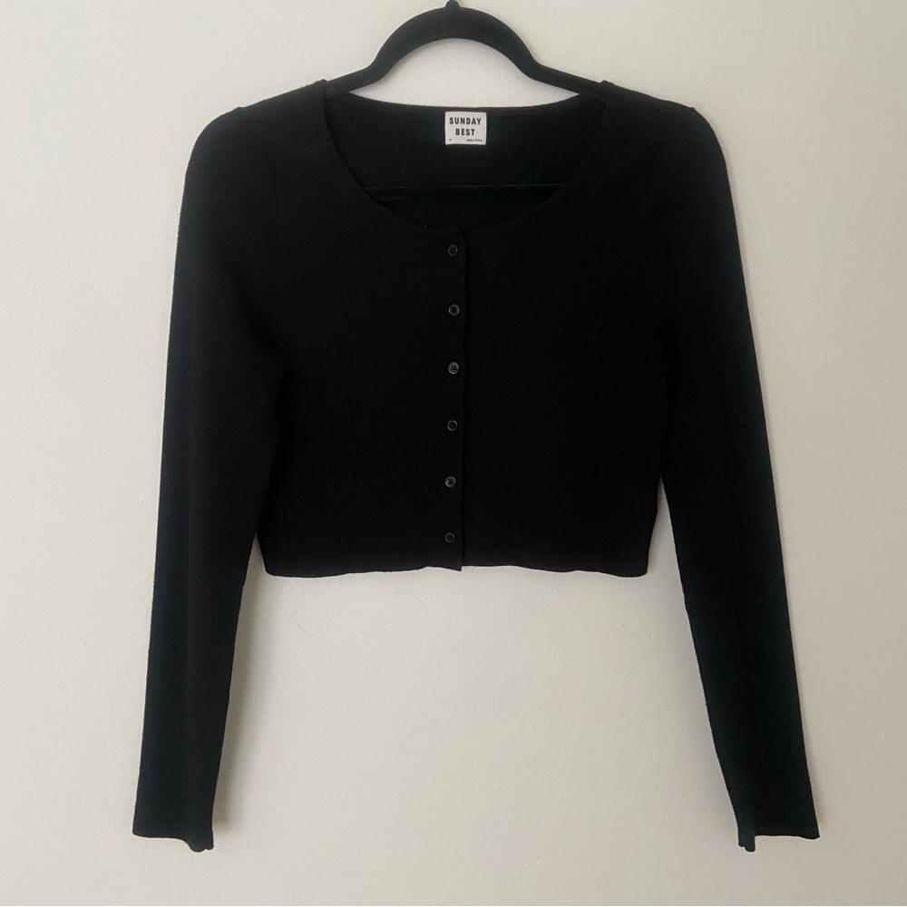 Aritzia Sunday Best Izzy Cardigan Cropped Button Up Black size Medium - Picture 3 of 8